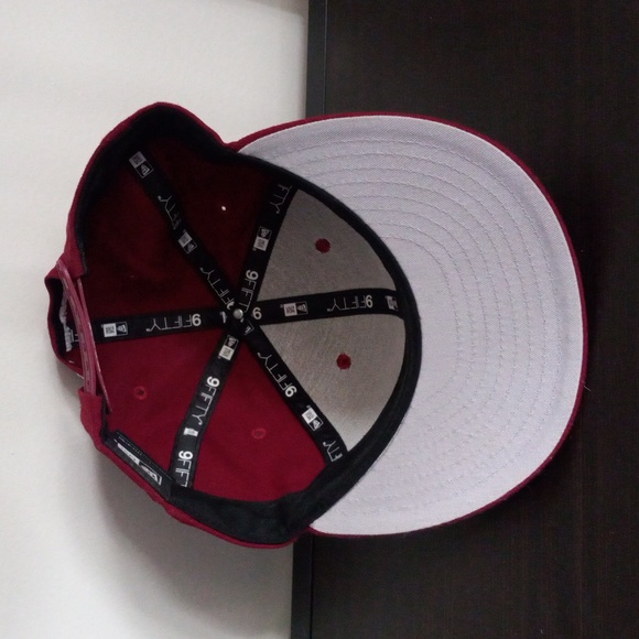 Canadian Built New Era Hat - Picture 5 of 6